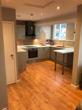Отель Cornerhouse Apartments  Лландидно